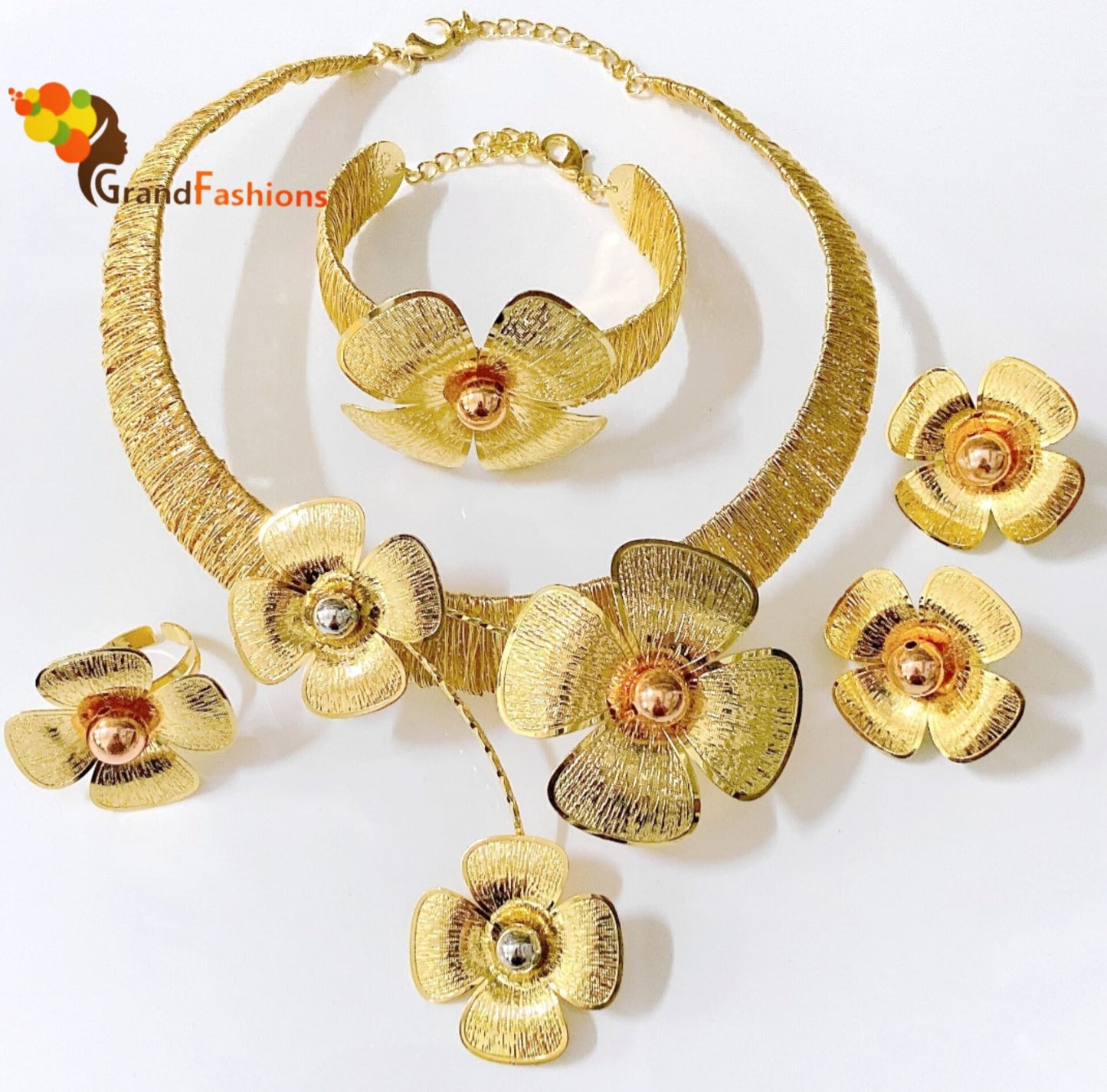 Queen Fa'idah Jewelry Set