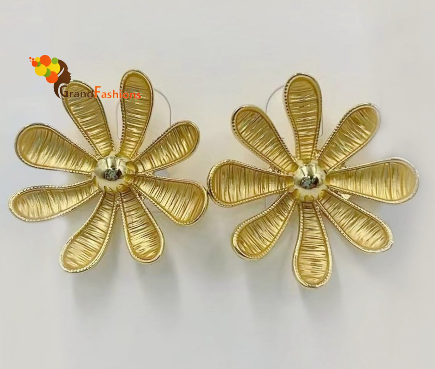 Queen Scarlett Premium Gold Earrings